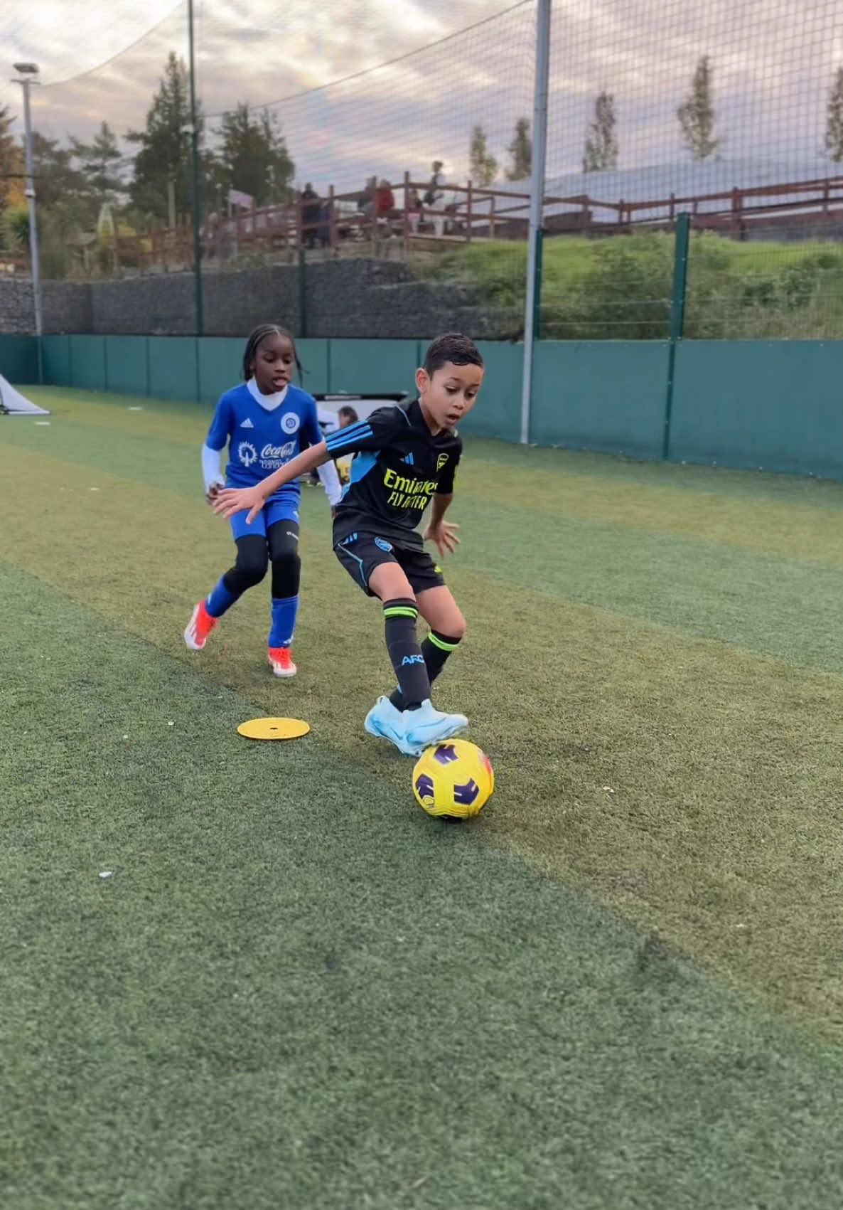 Level of ability at 7 years old is scary ⚡️🤯 #football #footballcoach #footballskills #Soccer #soccerskills #fyp #fypage #arsenal #chelsea #tottenham #academy