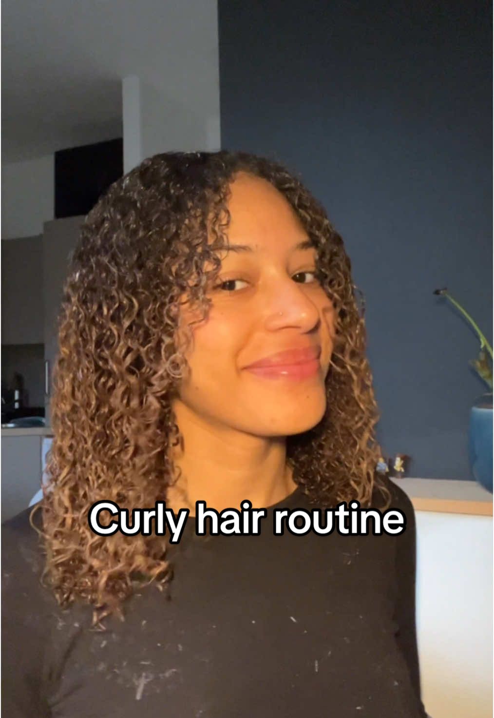 Nothing like a freshly washed hair #curlyhair #curlyhairroutine #curlyhairtutorial 