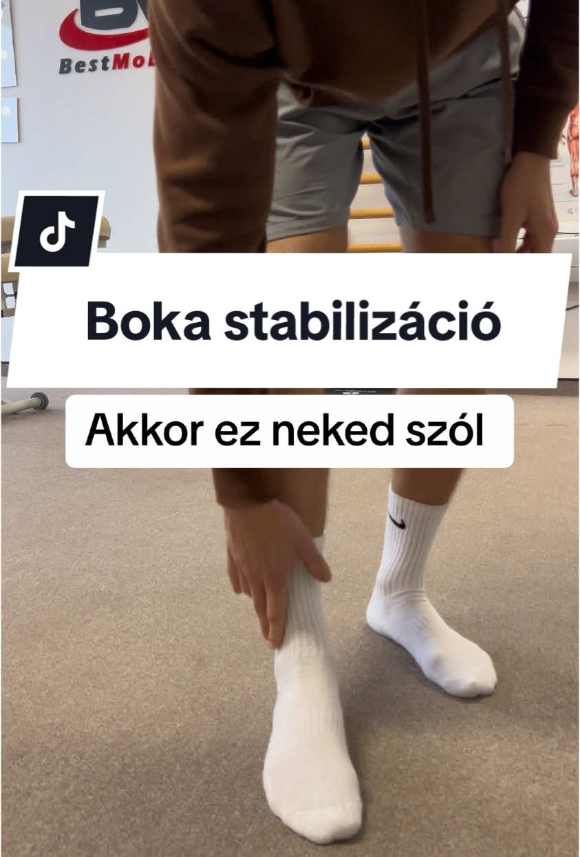 Az instabil boka ízület gyakran előfordulhat, ha valaki megsérült, például egy bokaficam után, vagy ha a boka izmai és szalagjai nem elég erősek a stabilitás fenntartásához. Az ilyen típusú instabilitás fokozhatja a sérülés kockázatát, és hosszú távon fájdalmat vagy mozgáskorlátozottságot okozhat. A bemutatott három stabilizációs gyakorlat célja, hogy erősítse a boka körüli izmokat, javítsa a propriocepciót  és fokozza az ízület stabilitását. #fy #foryou  #neked #nekedbe #edzés #rehabilitáció #trainer #physio #rehab #rehabilitation #gym #nyújtás #nyujtas#stretching #mobility #mobilitás #best #bestmobility #bm #fájdalom #nopain #Fitness #mobilizáció#mozgékonyság #lazítás #mozgás #mozgásterápia #yoga#nyújtógyakorlat#sport#hasznos#hasznostipp#hasznostippneked#sportrehabilitacio #kelemenbenjamin#boka#bokarehab#instabilboka#ankle#anklerehab