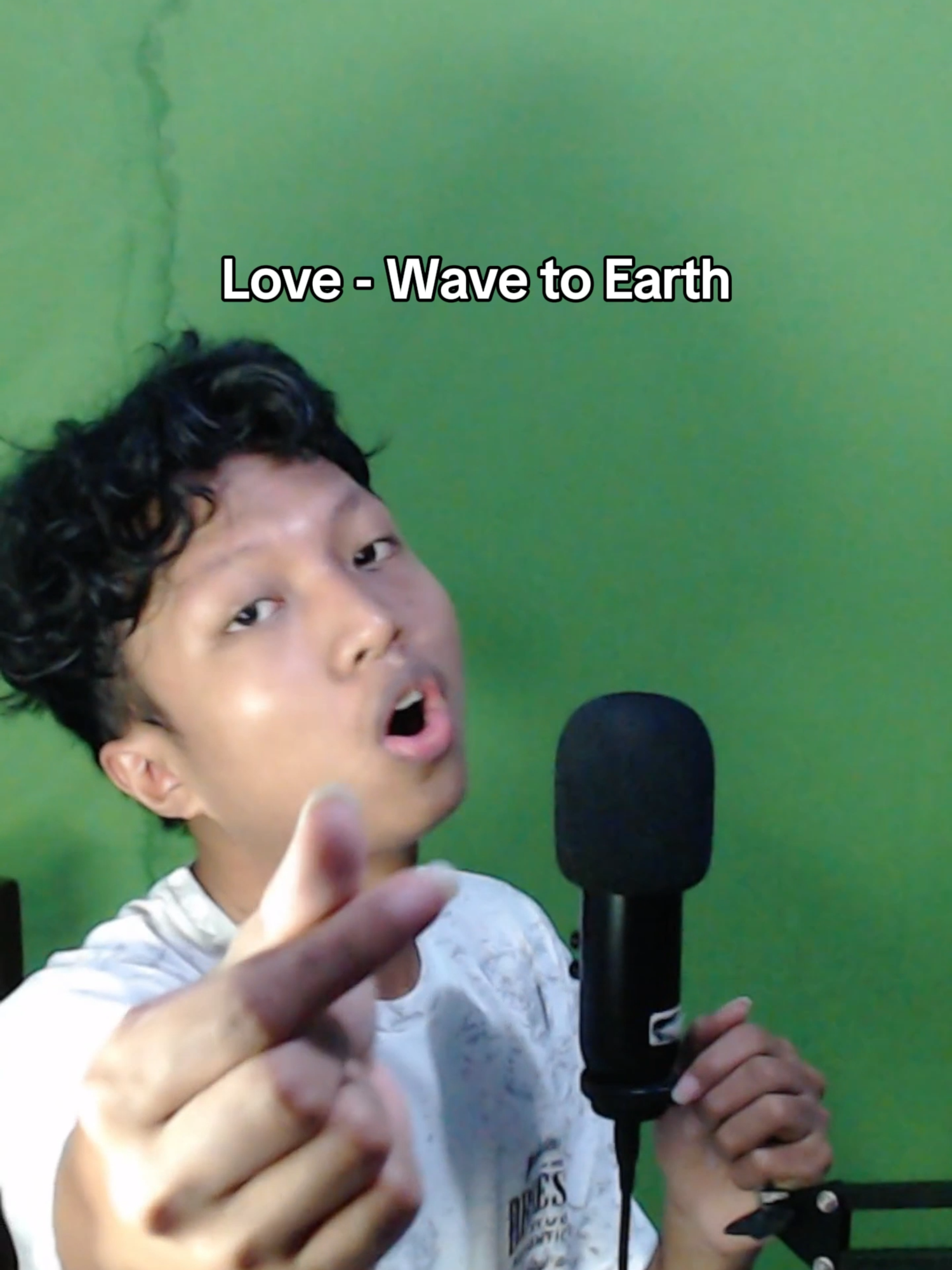 Love - Wave to Earth