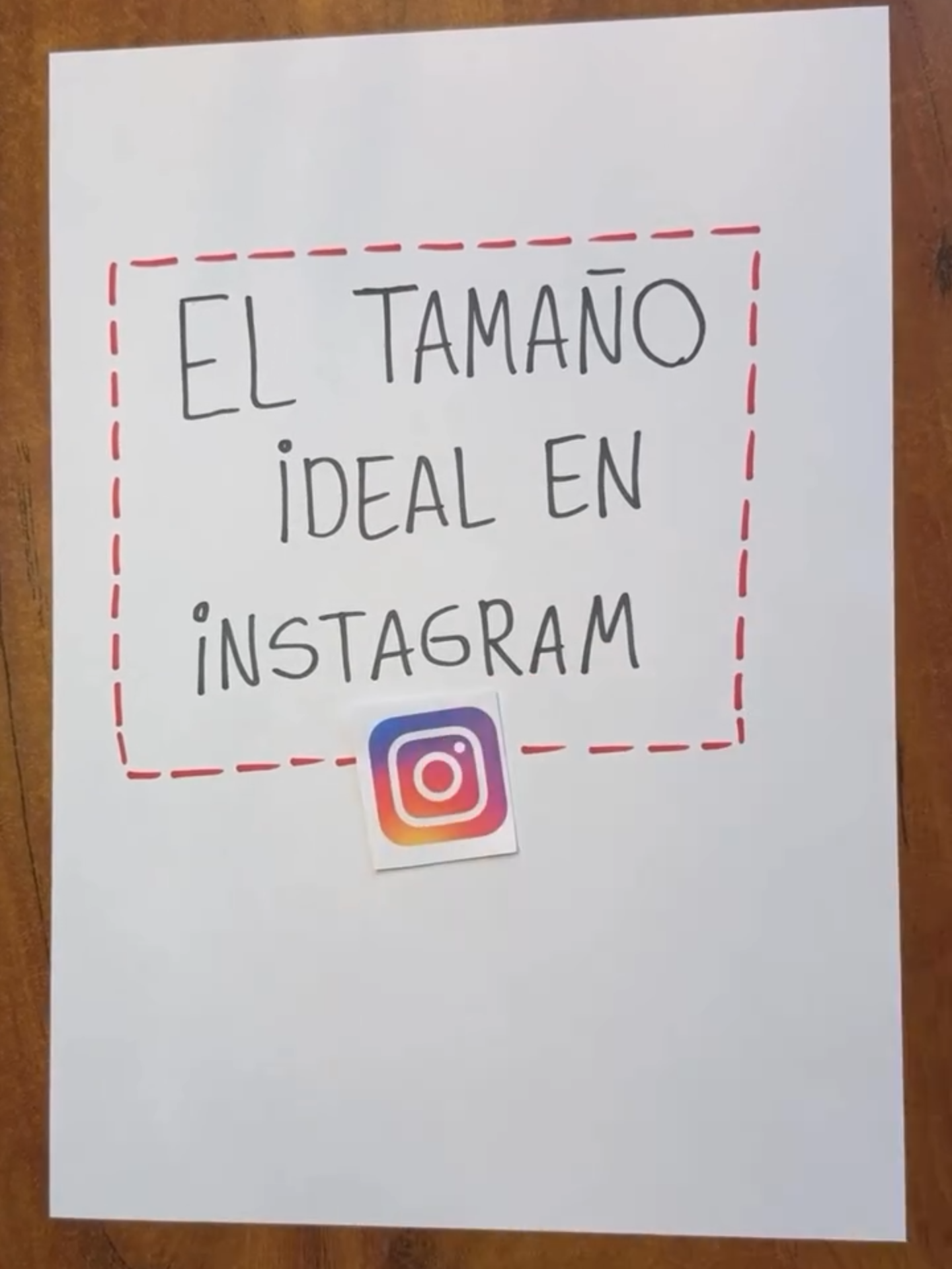 📲 ¡Domina el Tamaño Perfecto en Instagram! 📲 ¿Te has preguntado cuál es el tamaño ideal para cada tipo de contenido en Instagram? ¡Aquí tienes una guía rápida para aprovechar al máximo cada publicación! 👇 1️⃣ Reels: 1080 x 1920 px – Haz que cada frame cuente y llene la pantalla. 2️⃣ Historias: 1080 x 1920 px – Perfecto para destacar contenido fugaz pero impactante. 3️⃣ Carrusel: 1080 x 1080 px (cuadrado) o 1080 x 1350 px (vertical) – Crea una secuencia memorable. 4️⃣ Foto de Perfil: 320 x 320 px – Optimiza tu imagen para una primera impresión clara y profesional. 5️⃣ Destacadas: 1080 x 1920 px – Da consistencia y personalidad a tu perfil. ✅ ¡Guarda esta guía y comparte con alguien que necesite perfeccionar sus publicaciones! 💬 ¿Cuál de estos formatos usas más? ¡Cuéntanos en los comentarios! ❤️ Si te ayudó, no olvides darle 