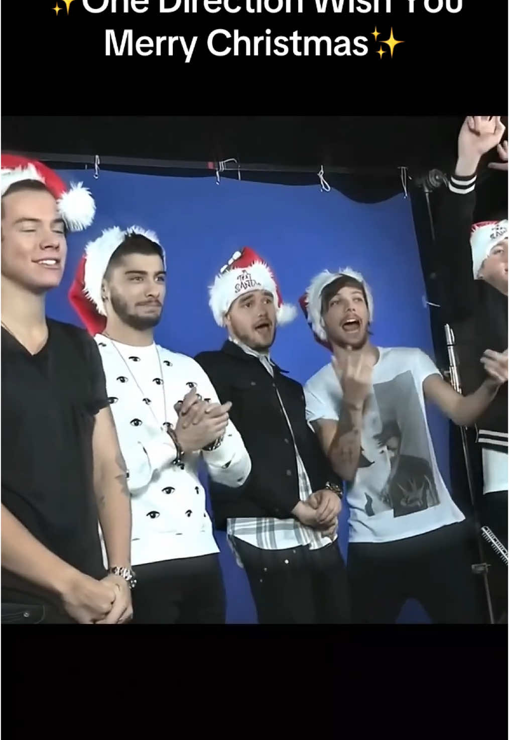 One Direction Wish You Merry Christmas ✨ #onedirection #liampayne #harrystyles #zaynmalik #niallhoran #louistomlinson 