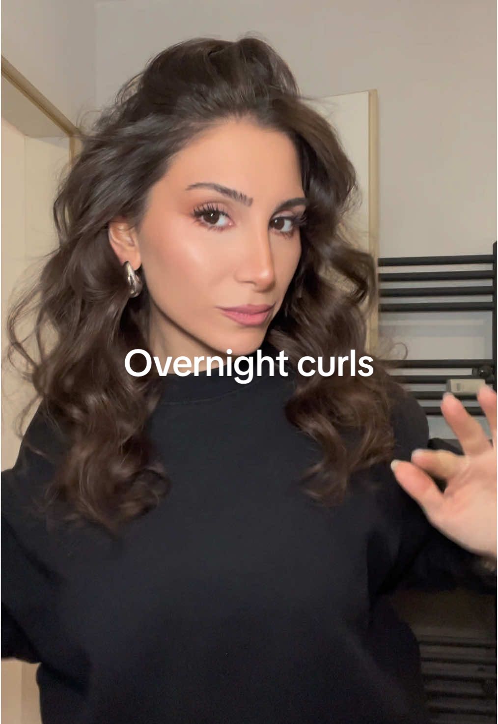 Endlich die Locken, von denen ich immer geträumt habe 🥲 #overnightcurls #curls #curlyhairtutorial #hairtok #heatlesscurls 