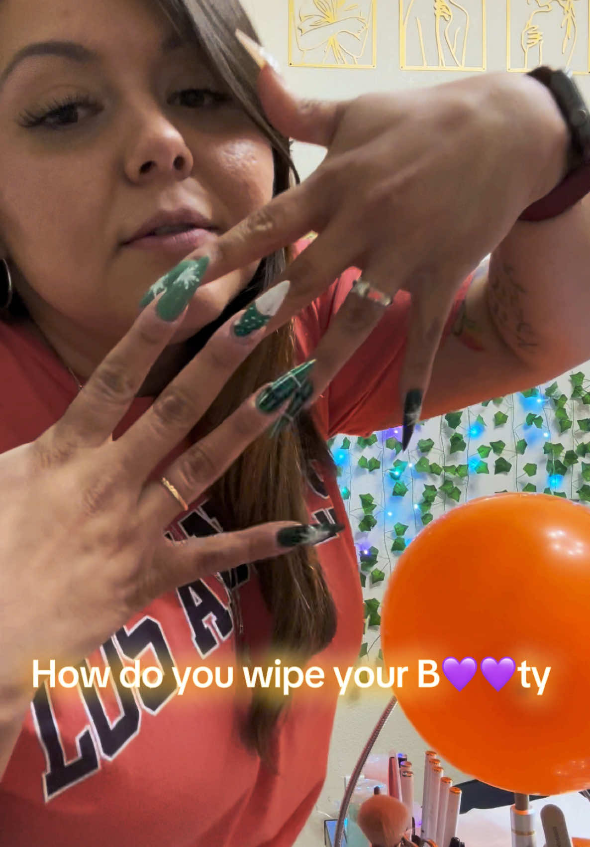 How do you wipe your B💜💜ty with Long Nails  #biasnails #beginnernailtech #elpasotx #eptx #nailtechtiktok #gelxnails #nailart #nailtechlife #915nailtech #creatorsearchinsights 