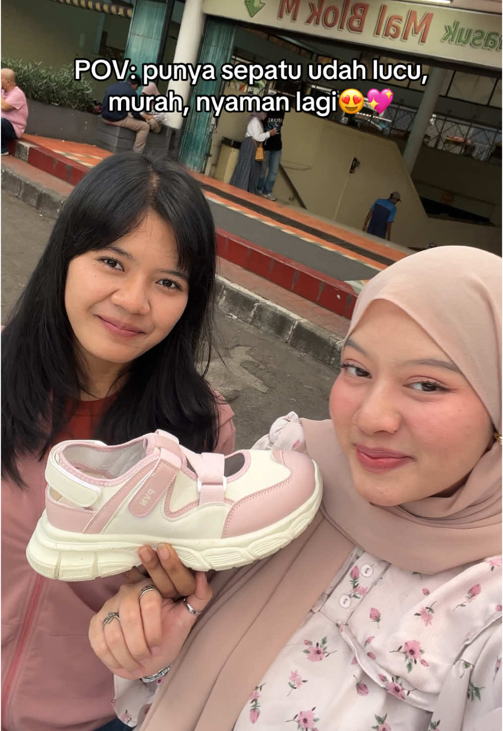 siap banget untuk di checkout yang ini mahh..😋💖 #pvn #pvnshoes #pvnruka #pink #sepatuwanita #sandalwanita #fyp #trend 