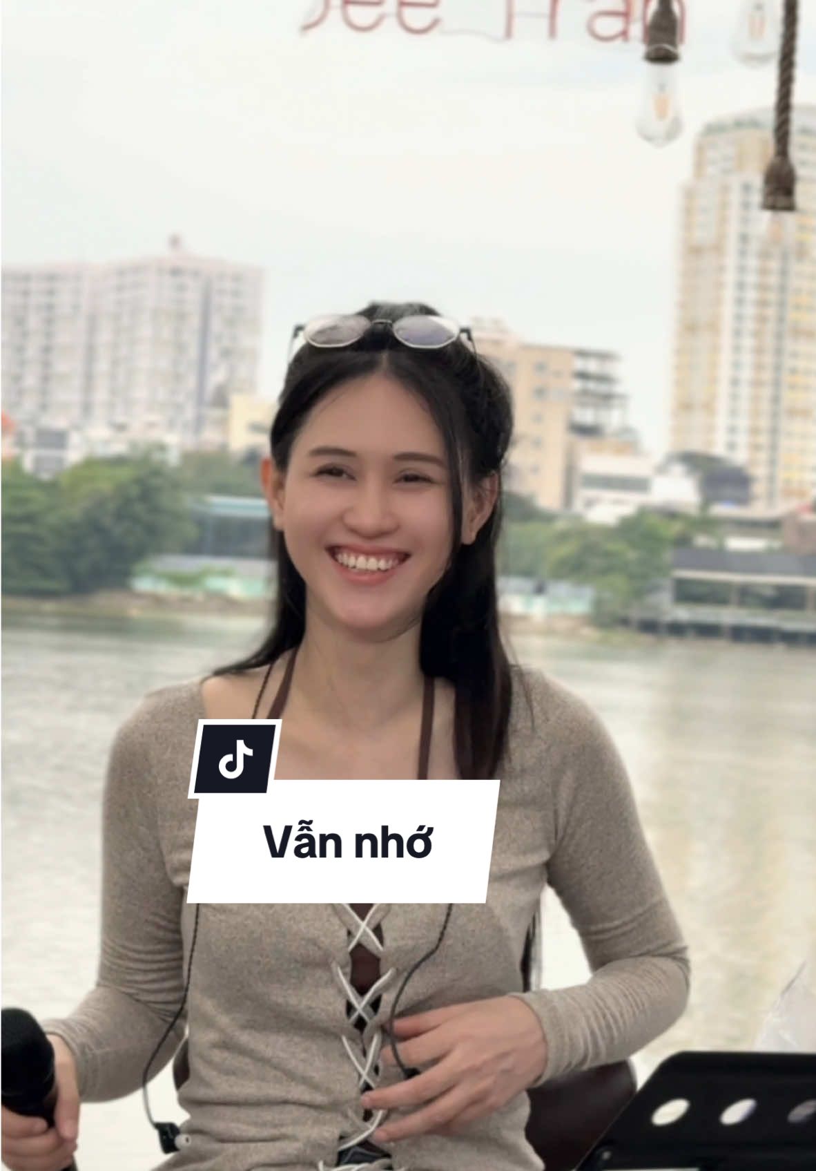 Sẽ mãi mơ về anh hỡi anh… #jeetran #vannho #tuanhung #nhachoa #nhactinhsaulang 