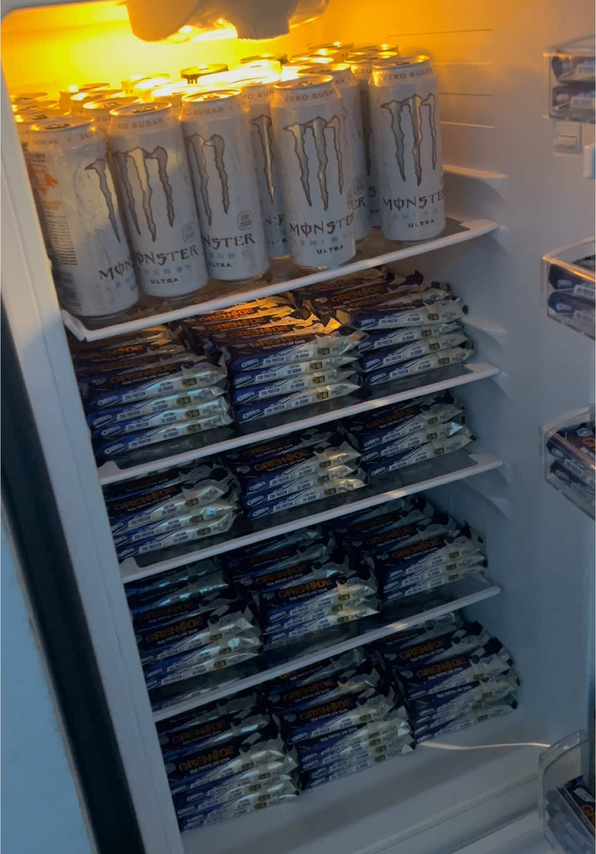 Average fridge on a cut #leanislaw #whitemonster #whitemonstereffect #fridge #GymTok