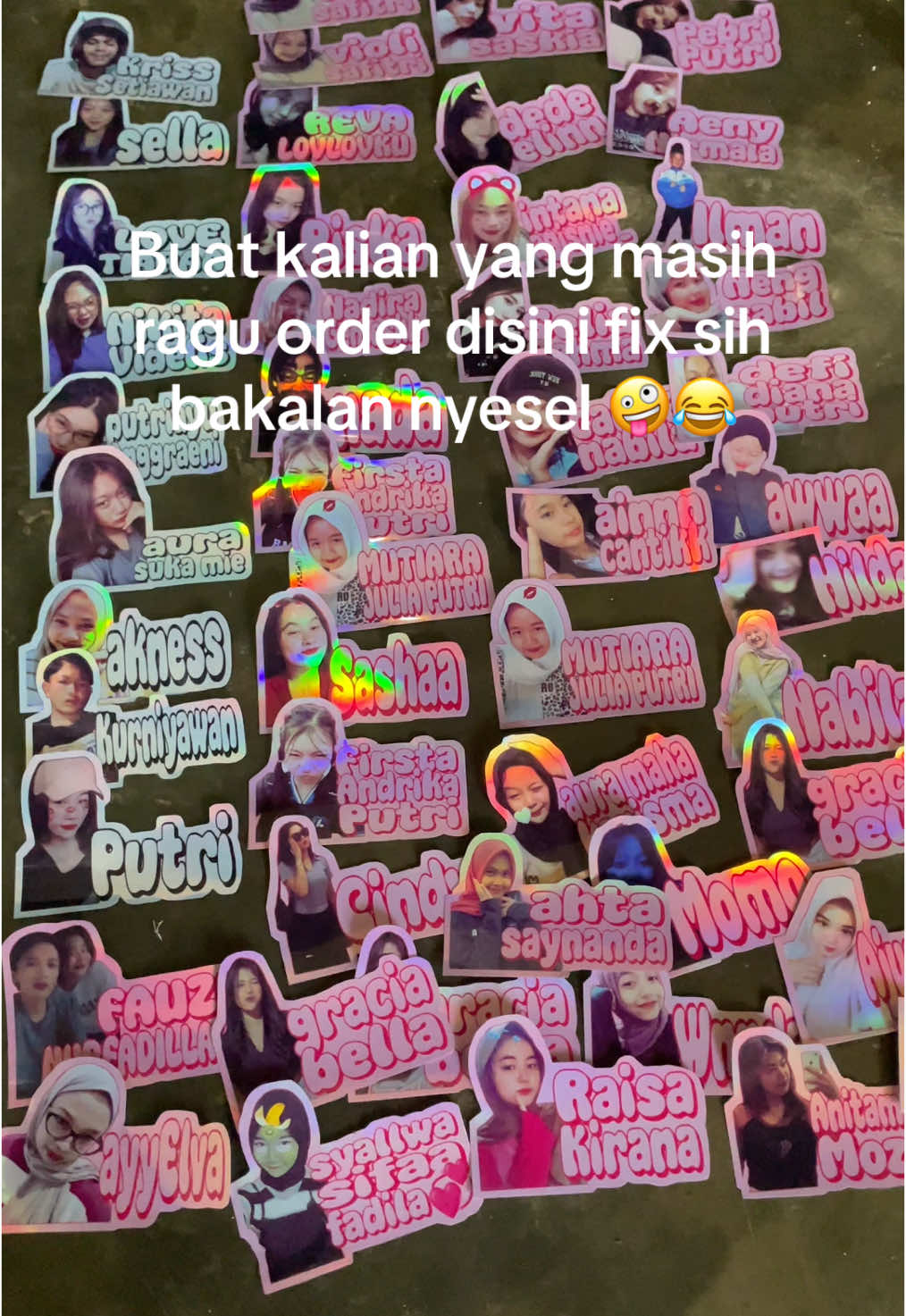 Cara pesen ada di VT yang disematkan . CO langsung kirim foto dan nama dichat seller yah #ressprinting #stiker #stikercustom 