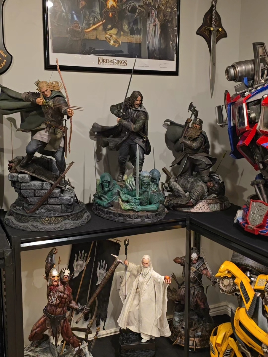 My Lord of the Rings Transformers monsterverse statue room #autobots #decepticons #statue #viralvideo #viraltiktok #trending #mancave #robots #meganfox #michaelbay #megatron #optimusprime #bumblebee #lordoftherings #legolas #aragorn #frodo #sauron #orc #ringsofpower #gimli #balrog #teenagemutantninjaturtles #gameofthrones #houseofthedragon #warcraft #jonsnow #khaleesi #daenerystargaryen #godzilla #kong #godzillavskongroar #kingghidorah #godzillavskong 