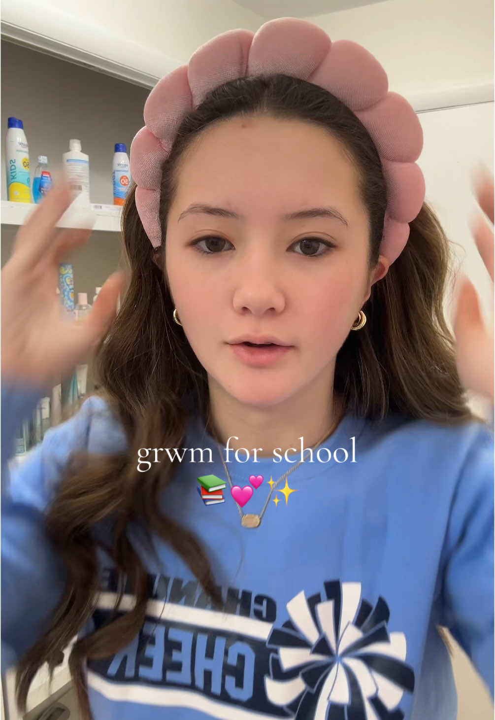 get ready with me for school! 💕 #highschool #highschooler #getreadywithme #grwm #skincare #morningroutine #cheer #cheerleading #cheerleader 