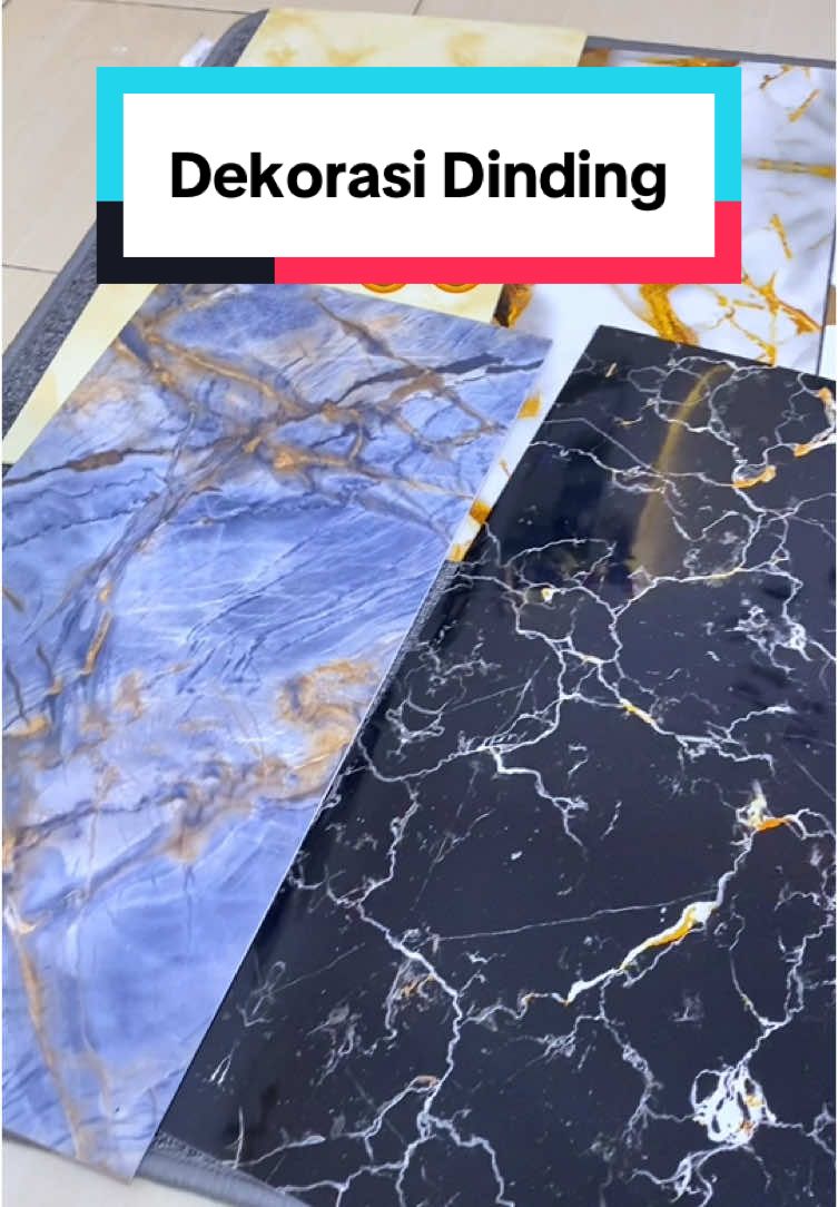Wallpaper marble granit bikin dinding jadi estetik. Yang mau dekorasi rumah silahkan bestie pilih motifnya #wallpaper #dekorasirumah #dekorasidinding 