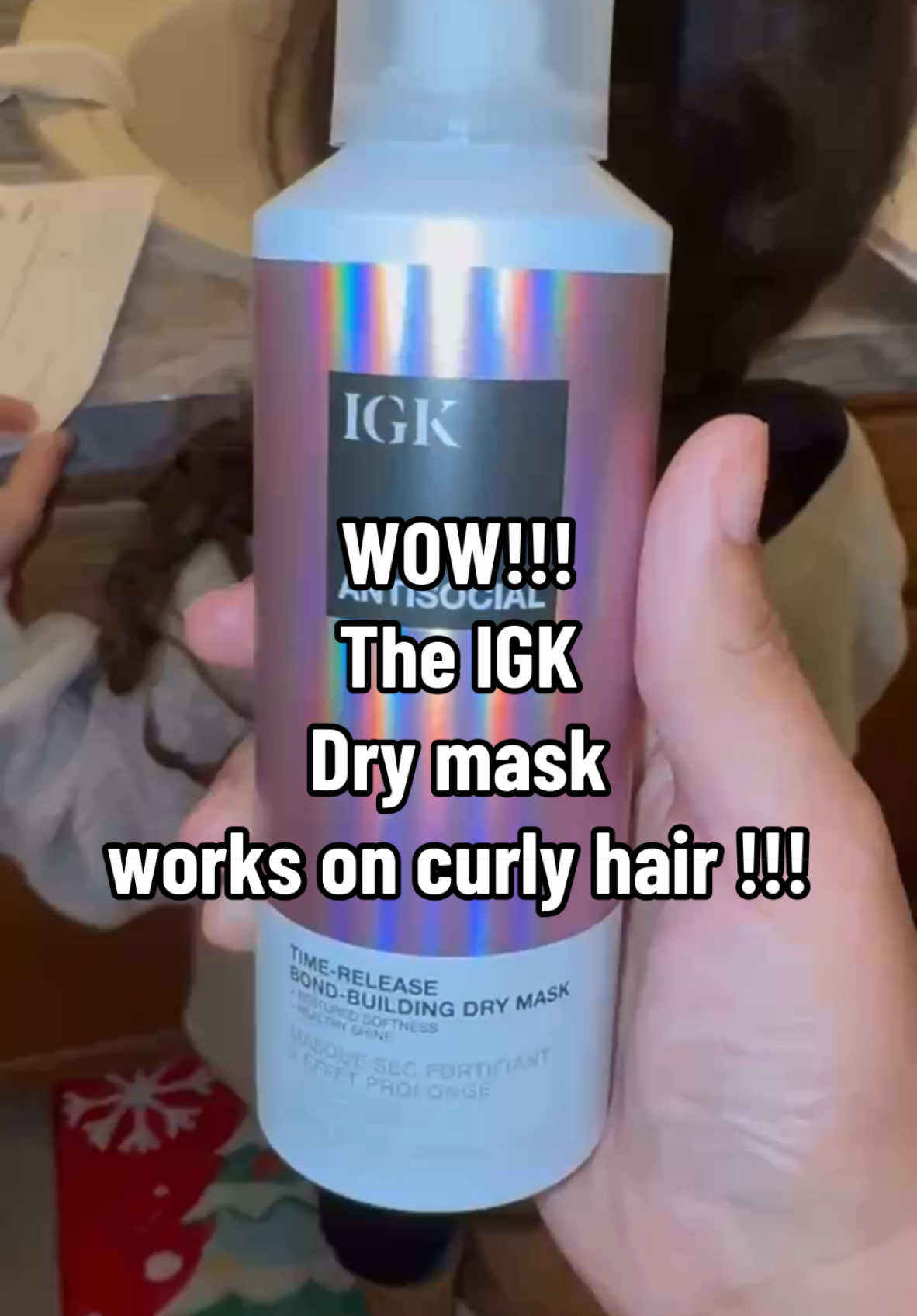 ✨ Struggling with dry, damaged hair? Meet your new hair BFF: IGK ANTISOCIAL Bond-Building Dry Hair Mask! This game-changer works while you sleep or on the go—no rinse needed. ✅ Repairs & strengthens hair bonds ✅ Softens & adds shine instantly ✅ Lightweight, no mess, no residue Perfect for busy babes who want healthy, glossy hair without the hassle. Just spray, slay, and let the magic happen! 💁‍♀️ 📲 Shop now on TikTok Shop and transform your hair care routine today! @IGK Hair #IGKHair #HairGoals #TikTokShop #igkhair #hairmask #dryhairmask #tiktokshopblackfriday #tiktokshopcybermonday #tiktokshopholidayhaul