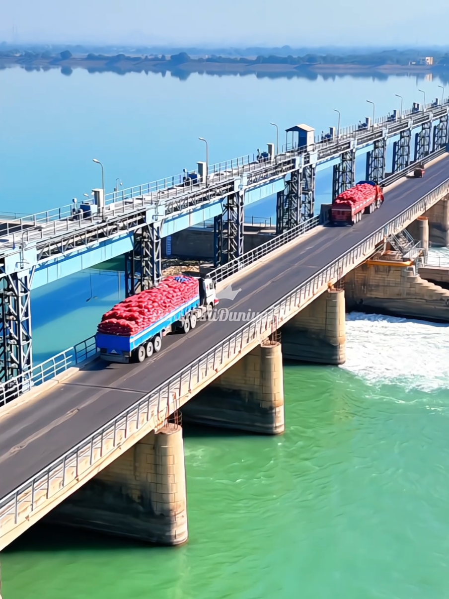 Jinnah Barrage  #viralpakistan🇵🇰 #viralvideos #plzsupport #foryoupage #plzviral #mianwali #jinnahbarrage 