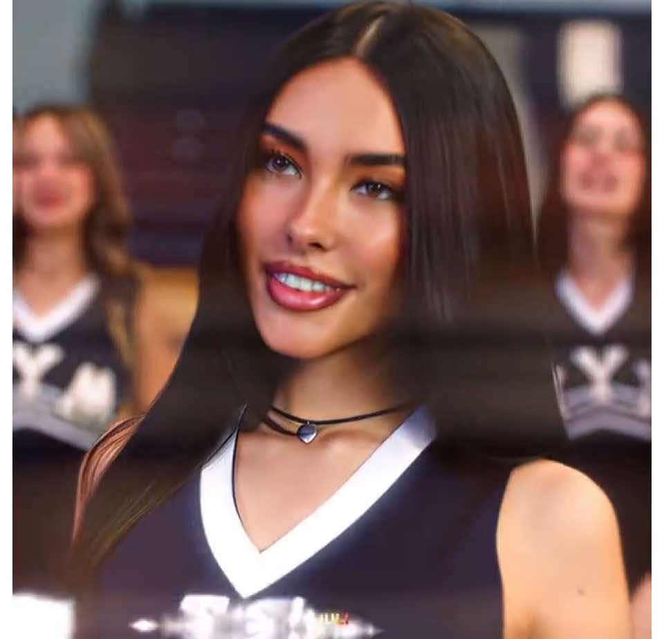 I love her… sm #madison #madisonbeer #edit #makeyoumine #Love #aftereffect #fyp #vira 