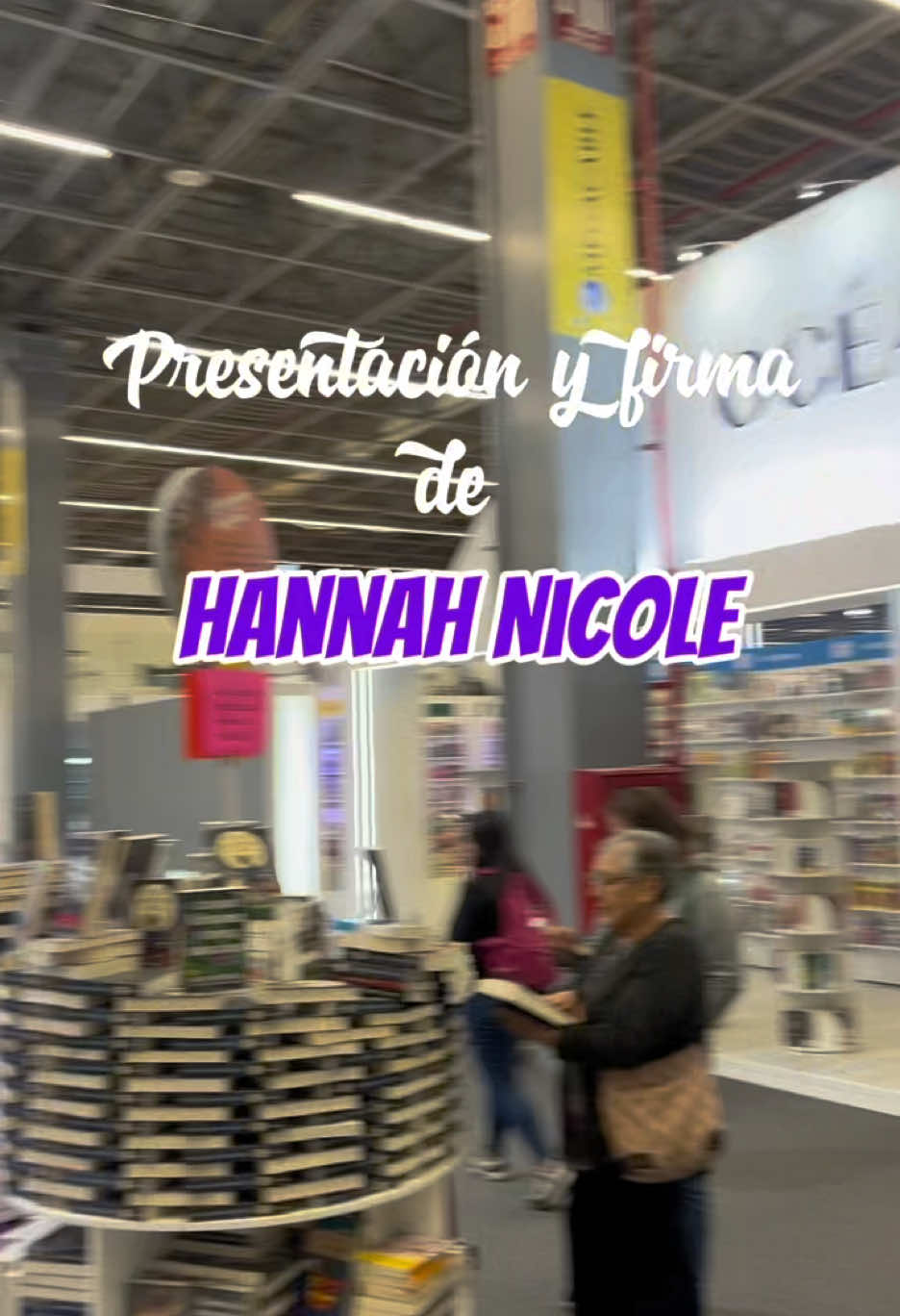 Presentacion y firma de Hannah Nicole en FILGDL🔮💜 #asistentedevillano #aprendizdevillano #hannahnicole #filguadalajara #magia #Reymundo #BookTok #Booktoker #booklover #readergirl #CapCut @El Librero 