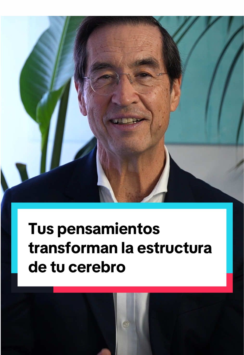 Cada pensamiento deja una huella en tu cerebro, creando conexiones neuronales. Si eliges pensamientos positivos, fortaleces esos caminos y moldeas tu mente para avanzar. Elige conscientemente en qué enfocar tu poder. #Pensamientos #Neuronas #Cerebro  #ReseteaTuMente #MarioAlonsoPuig 