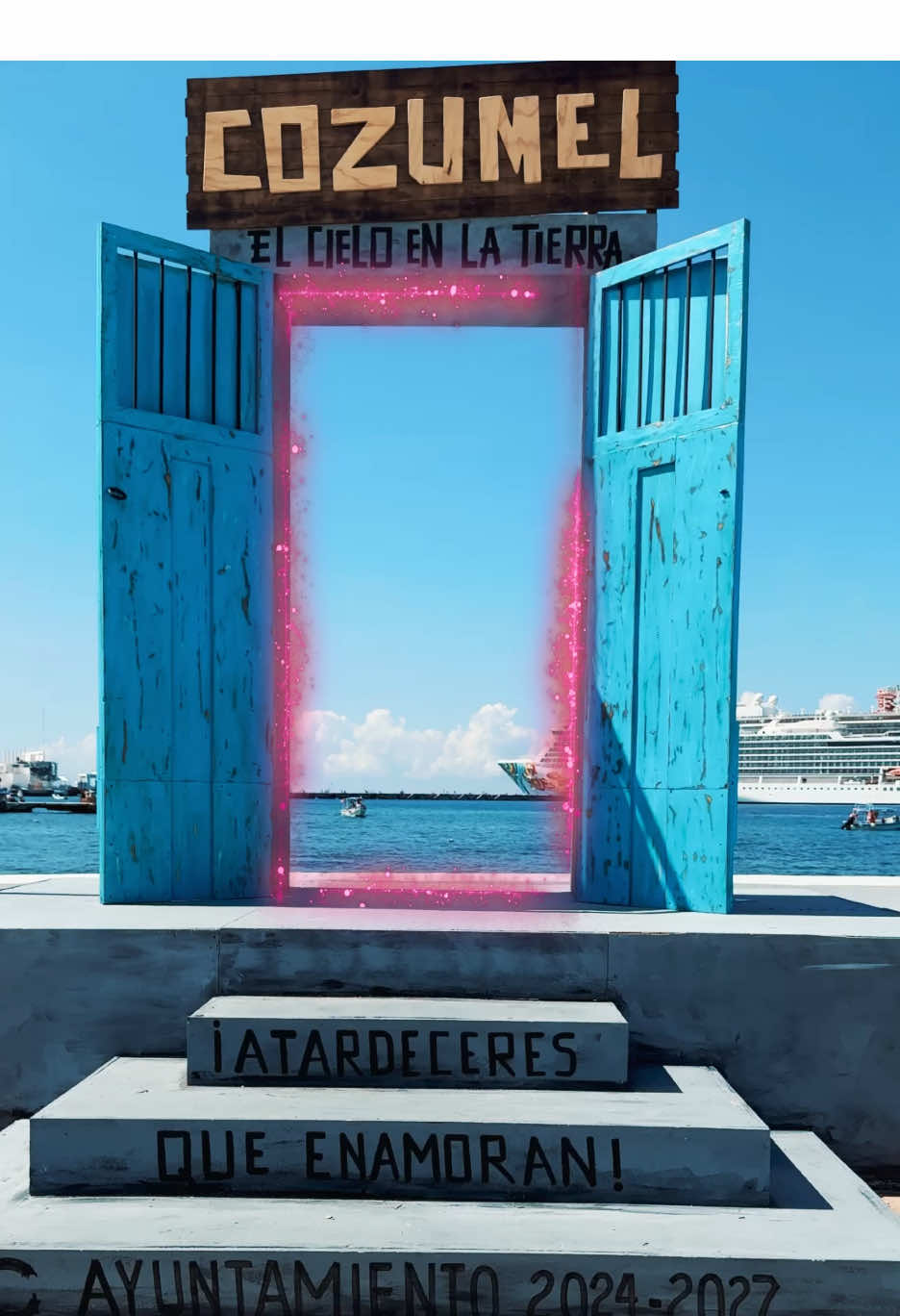 ¡Descubre el verdadero Cielo en la Tierra! ✨   Cozumel es un paraíso natural donde el azul turquesa del mar se mezcla con la exuberante belleza de la selva baja, los manglares vibrantes y los arrecifes de coral impresionantes. Un destino ideal para los amantes de la naturaleza y la aventura, un lugar donde la biodiversidad florece en armonía con la rica cultura local y un fuerte compromiso con la conservación del medio ambiente.  Aquí, cada rincón invita a explorar, aprender y maravillarse con la magia de una isla que celebra la vida en todas sus formas. #Cozumel #CaribeMexicano #Mexico #TheSignatureParadise 