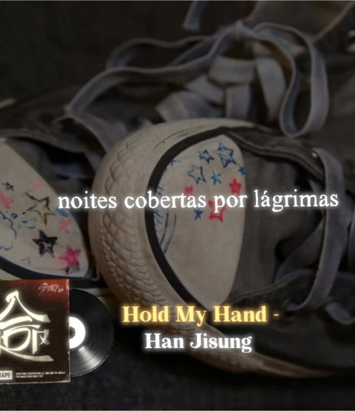 ninguem ama mais hold my hand do que eu . #foryou #fyp #tradução #tipografia #straykids #skz #comeback #han #hanjisung 