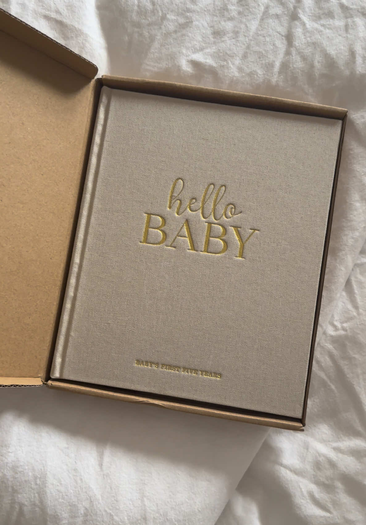 Can’t wait to fill this out with all the milestones and our fav memories 🫶 #newborn #babybook #hellobaby #babytiktok #momtiktok #babyregistry 