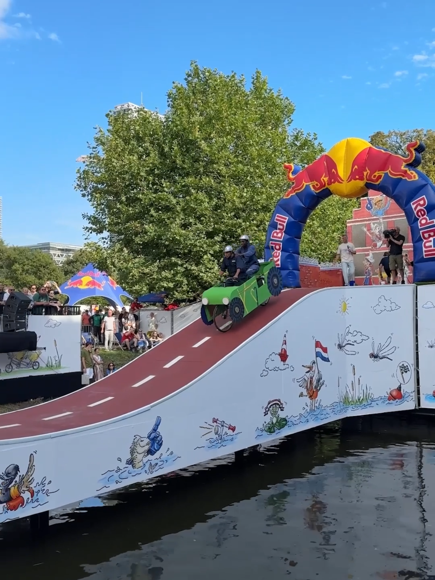 these cycle lanes are getting out of control 🚲 #redbull #givesyouwiiings #energydrink #redbullstalenros #cycling #bike #netherlands