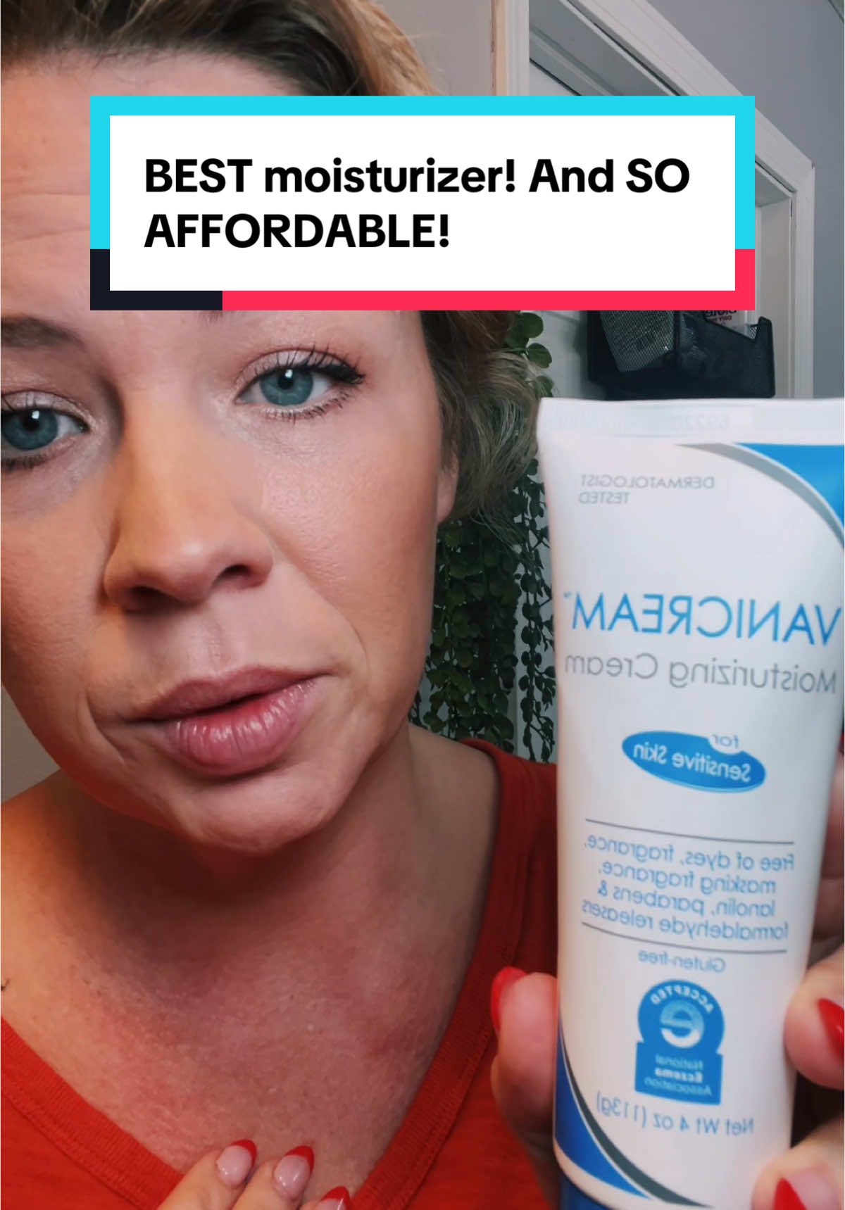 The BEST moisturizer for sensitive and problematic skin! #creatorsearchinsights #vanicream #moisturizer #prurigonodularis #dryskin #winterskincare 