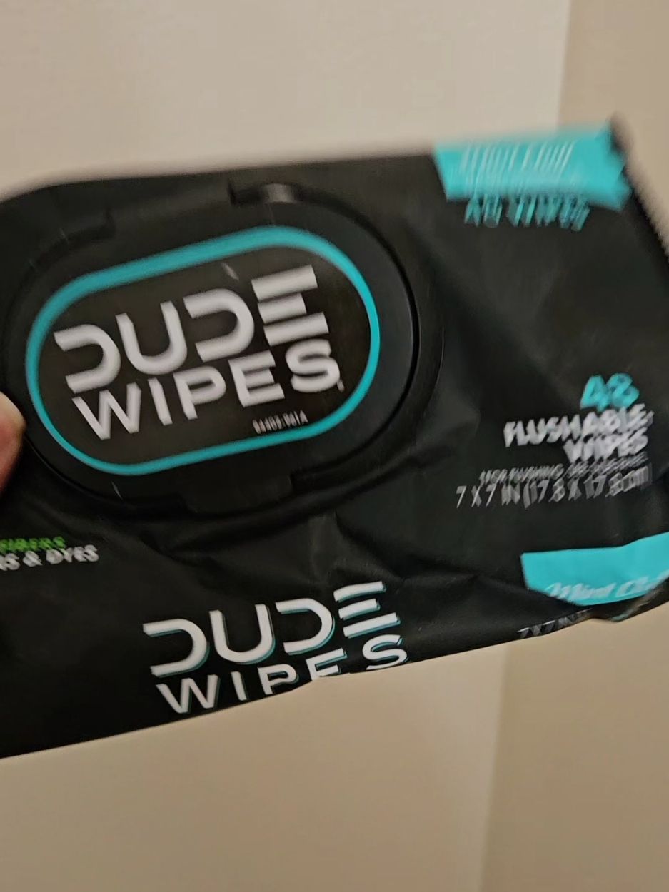 #dudewipes #newyearnewyou #ad #flushablewipes I cannot believe these prices, run!    #sukifrench #holidayhaul #holidaygiftguide 