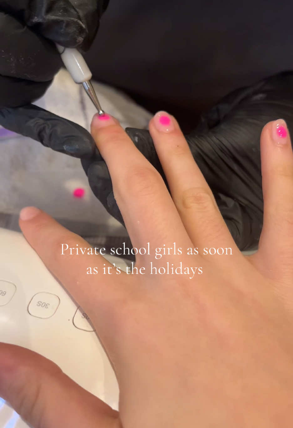 I haven’t even been of school for a full day and the nails are already done 😽 #fyp #blowup #viral #real #nails #nailinspo #privateschool #privateschoolcore 