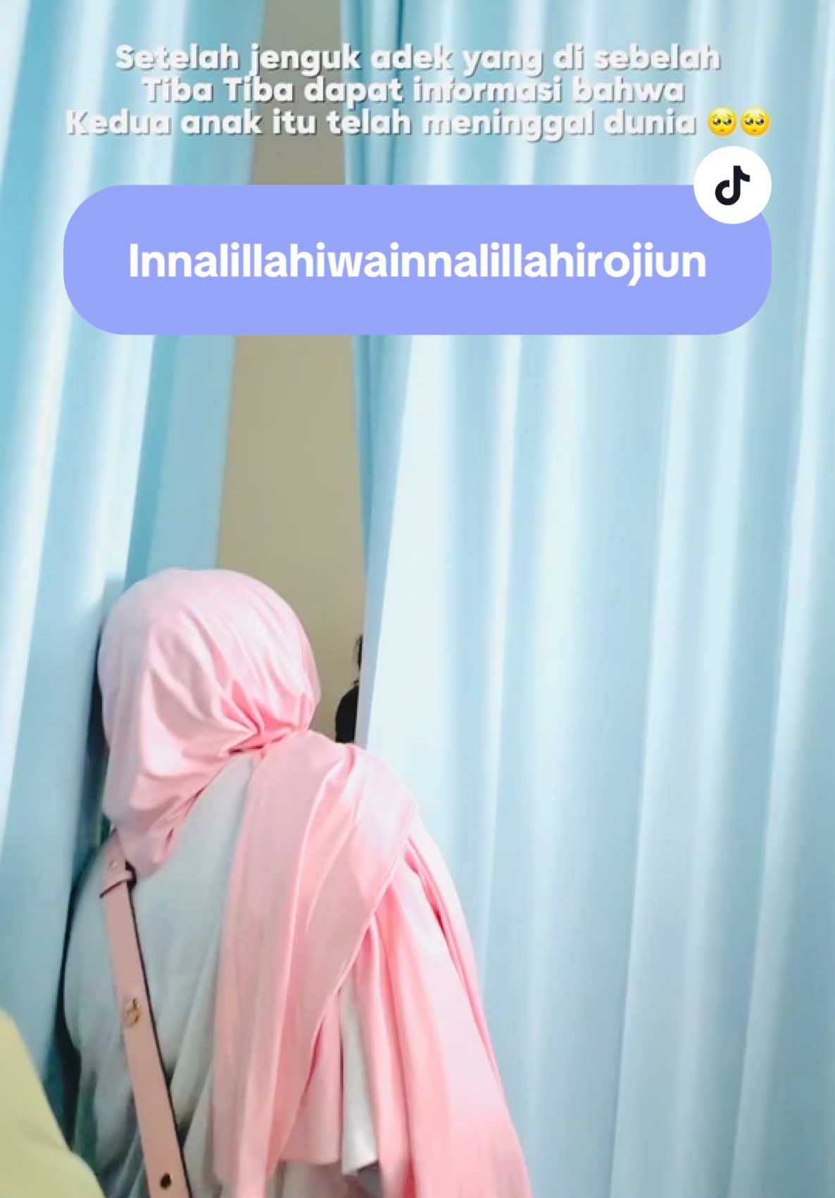 Dan pada akhirnya semua manusia akan kembali ke sang penciptanya 😇🤲🏻 Ajal udah di atur sma yang di atas 😇 gak nyangka setelah jenguk adik itu tbtb dapat informasi bahwa kedua adik itu meninggal dunia 🥺 Innalillahiwainnalillahirojiun 🤲🏻