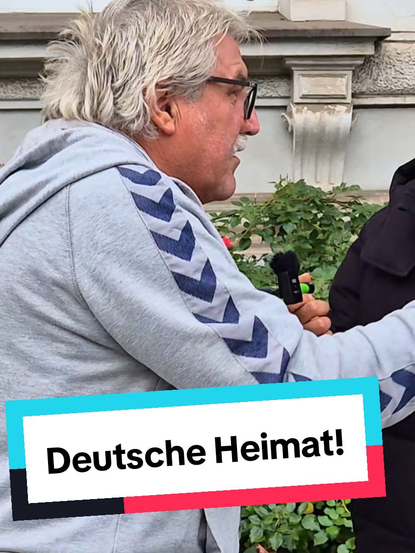 Deutscher redet Klartext!!🔥☝🏽🇩🇪 #deutschland #turkey🇹🇷 #erdogan #platz #cottbus #friseur #liebe #lieben #liebenwir #geld #leben #kommunikation #kommunikationstipps #training #workout #sport #motivation #geld #money #musi #arabi #islam #religion #christianity #berlin #düsseldorf #düsseldorfcity #city #meinung #freiheit #meinungsfreiheit 