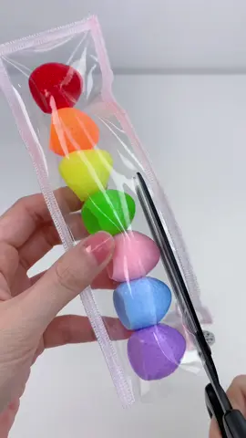 FUFUSQUISHY ASMR🍓🍓7pc Mini Strawberries