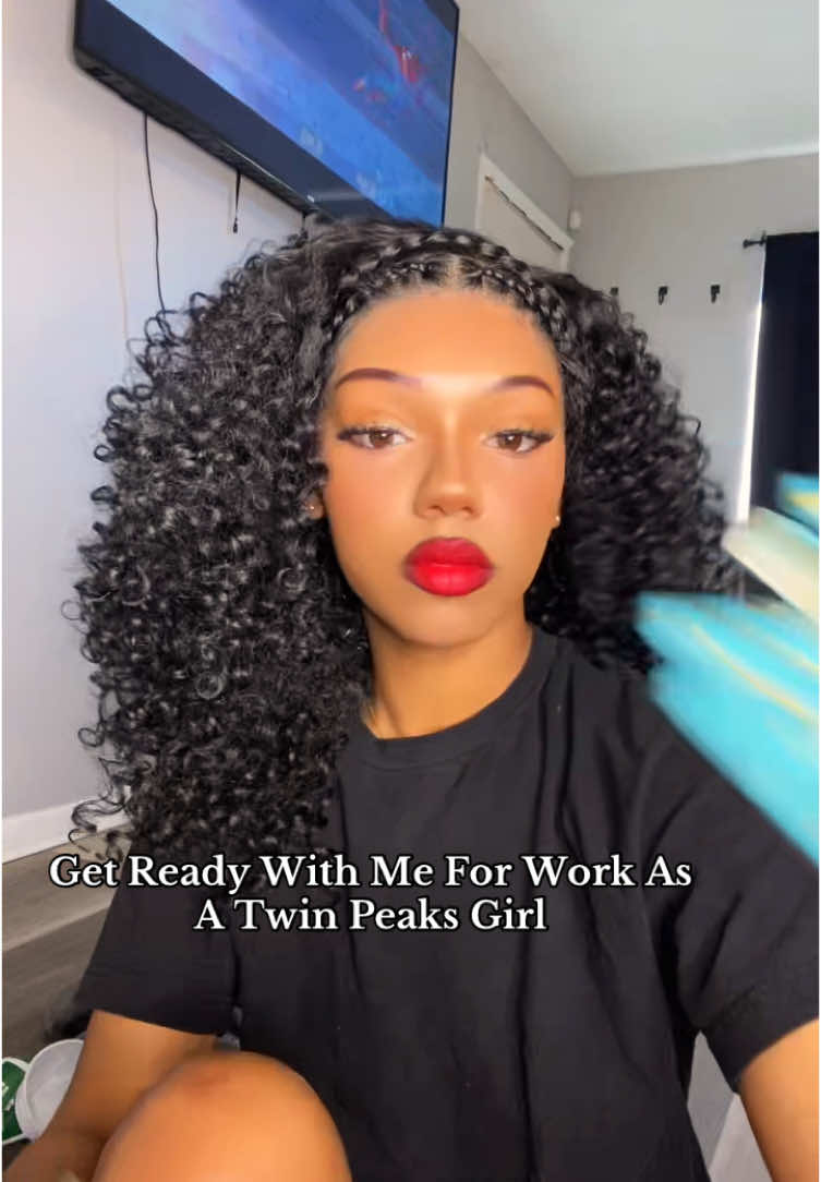 My daily makeup routine for work as a twin peaks girl 🧸 #twinpeaksgirls #MakeupRoutine #everydaymakeup #boldmakeup #tpgirl #tpg #grwm #grwmmakeup 