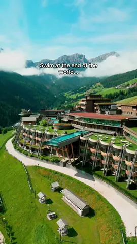 This is the true relaxation area! 🏔️ Holidays in the Italian Dolomites to enjoy the most insane spa building💦 #Italy#dolomites#travel#hotel 📹nichodebiasio（ig）2025/6/3