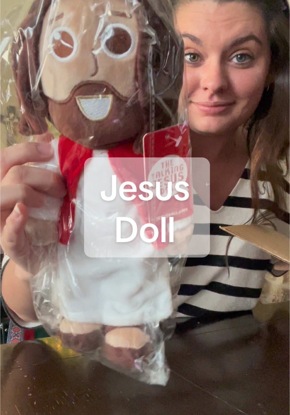 The best Santa gift 🎅🏻  #santa #toys #TikTokShop #jesus #talking #giftguide #shopping #fyppp #fyp #content #ttshop #create #toy #doll #plushies 