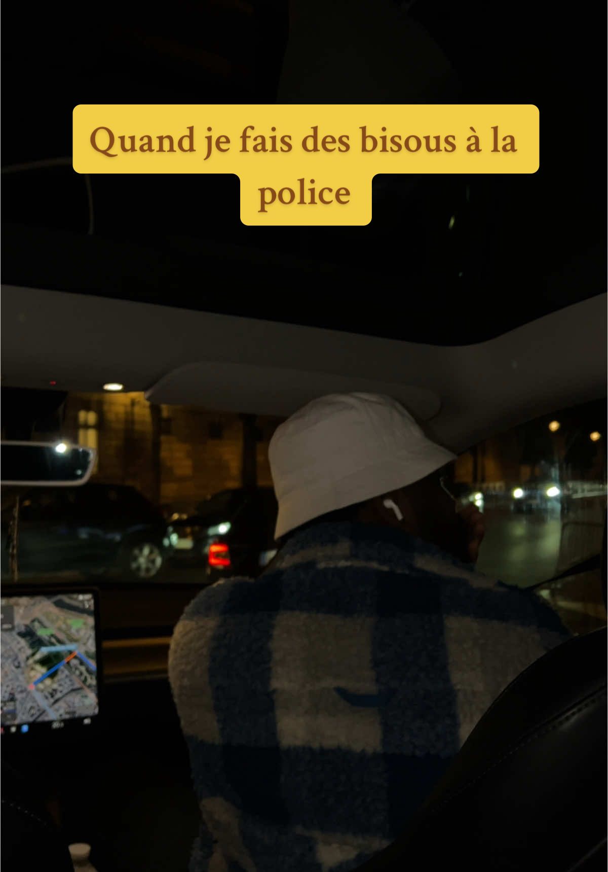 je fais des bisous à la police #joggo  #tiktokmusic #musicvideo #paris #limo