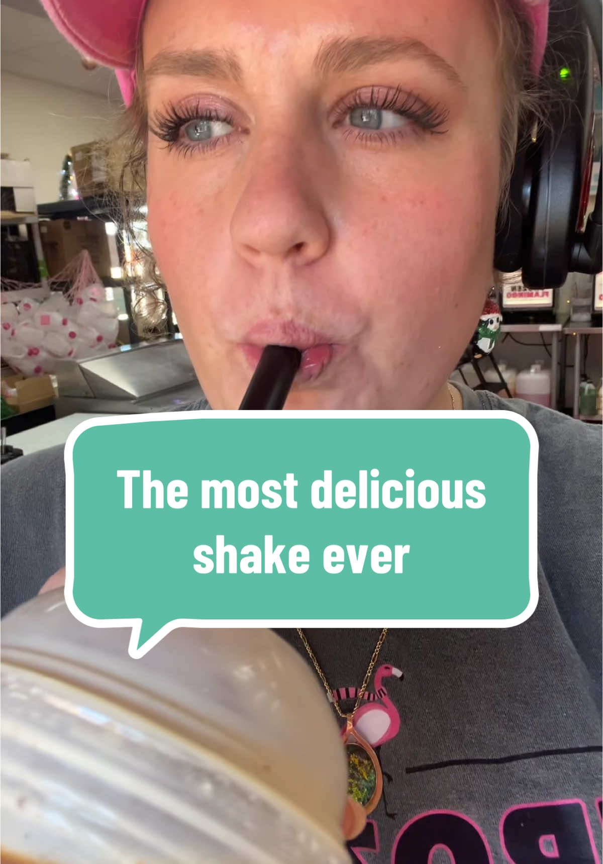 The most delicious shake ever #fyp #SmallBusiness #businessowner #dayinmylife #frozenflamingo #work #frozencustard 