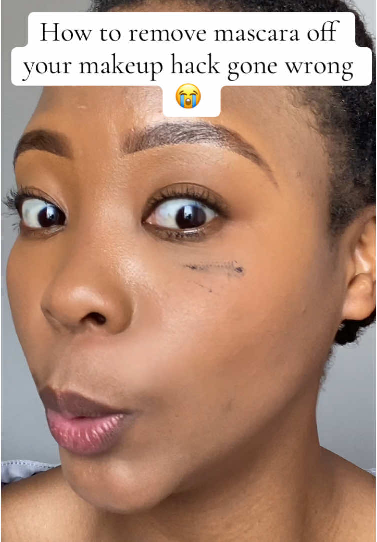 Makeup hack gone wrong 😭😭😭  #fyp #makeuphacks #makeup #makeupreviews #makeuphackseveryday #mascarahacks #CapCut 