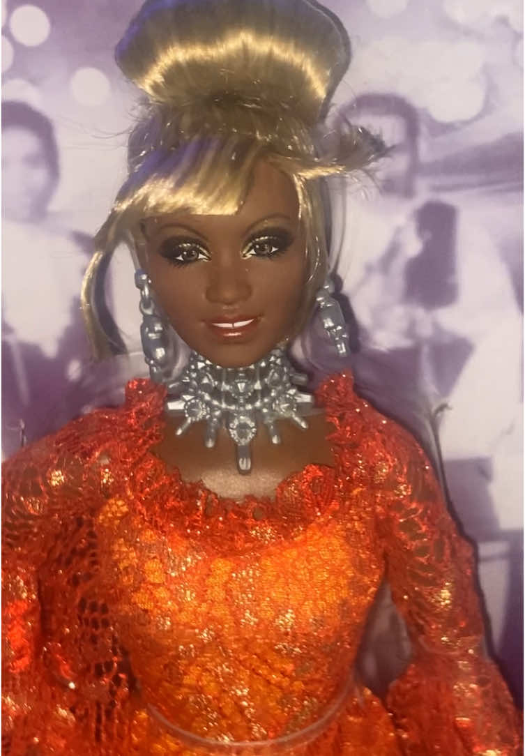 La Reina De La Salsa ✨🕺🏾💃🏾 #CeliaCruz #barbie #limitededition #doll #barbiedoll #Celia #inspiringwomen #series #mattel #Love #barbiecollector #mycollection #barbiesignature #queenofsalsa 