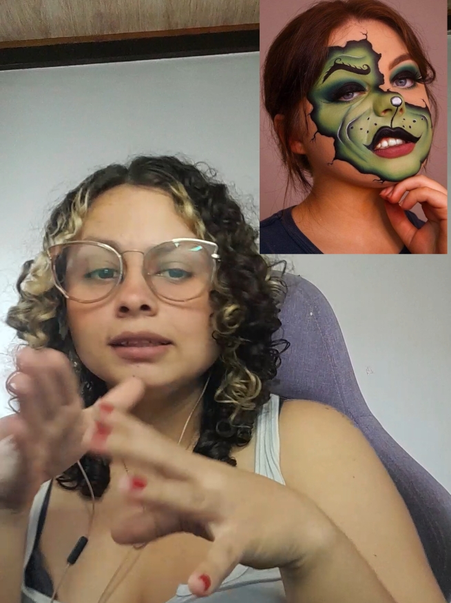 Vamos a maquillarnos del Grinch!! #grinch #grinchtiktok #mquillaje #maquillaje #makeuptutorial #makeuphacks #DIY #christmas #navidad #grinchmas 