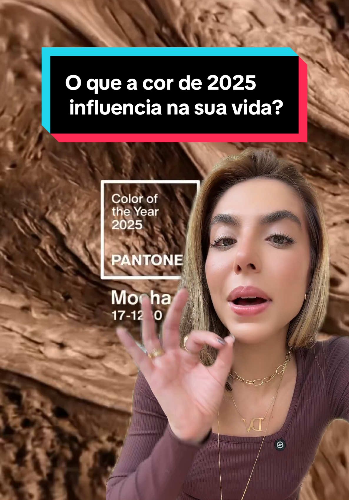 E você, gostou da cor de 2025? #pantone #psicologiadascores #identidadevisual #negocios 