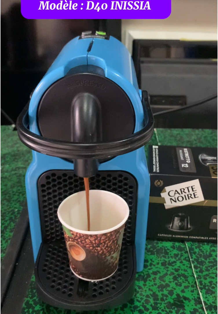 Machine à Café Nespresso  Modèle : D40 INISSIA 19 bars Capacité : 0,7Litres 76.373.69.07 #capsulecafé #café #nespresso #pourtoi #espresso #viralvideos #tiktoksenegal🇸🇳 