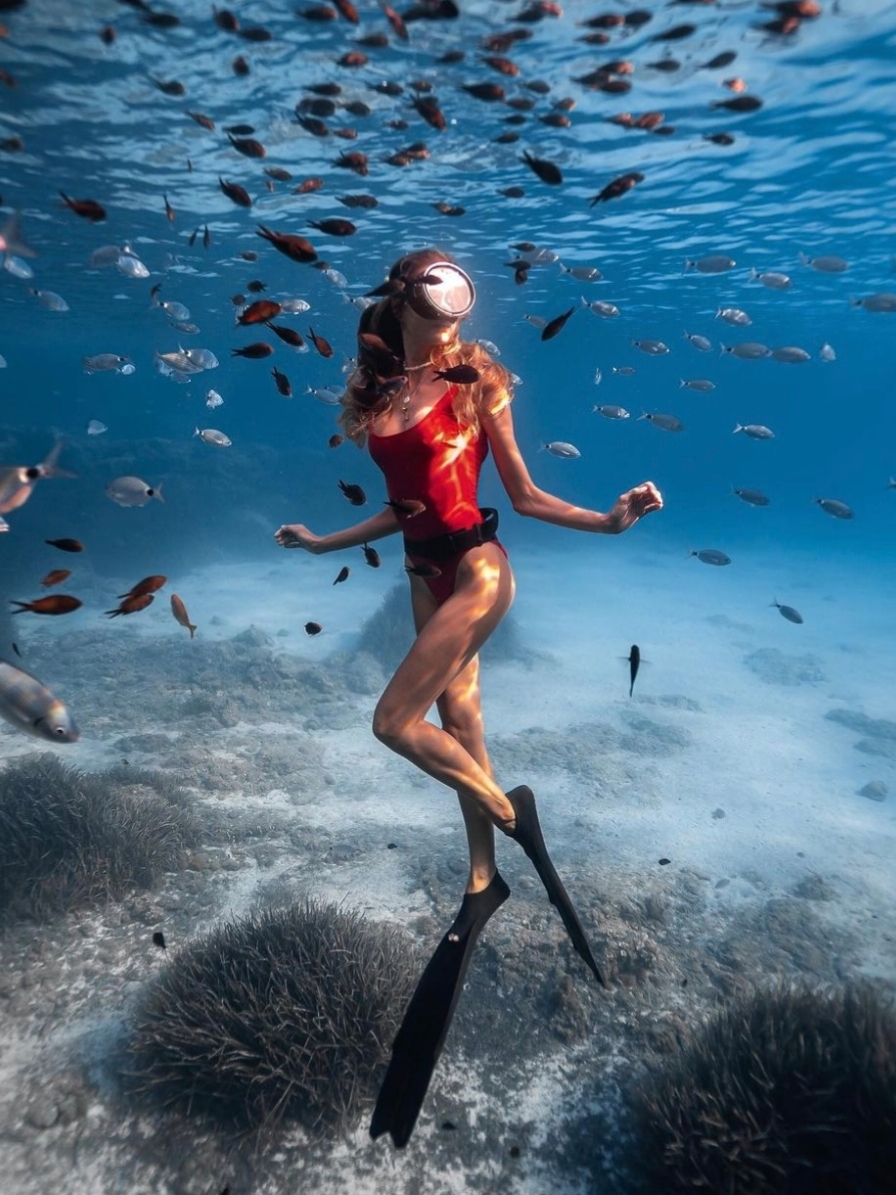 Did you know that every Gypsea Loop Bangle purchase contributes to Ocean Conservation Projects? Thanks to your amazing support and bangle purchases we have adopted 10 baby corals from @coralgardeners as part of our commitment to give back (& this is just the beginning) 🪸🩵!! We are excited to be able to follow along on the journey of these baby corals and watch them grow. When they are ready, they will be planted to help regenerate the reef. You can follow their progress too via updates on our website & newsletter at www.gypsealoop.com. Together we can make a difference and protect our beautiful planet for generations to come 💙.  So wear you Gypsea Loop with pride knowing you are making a difference to not only your style, but our oceans too 🙌🤙. . #gypsealoop #hairtiebangle #oceanconservation #hairtiebracelet ##silverbangle #goldbangle #shewhodives #sheisnotlost #shewhowanders #girlpower #coralreef #protect #1percentfortheplanet 