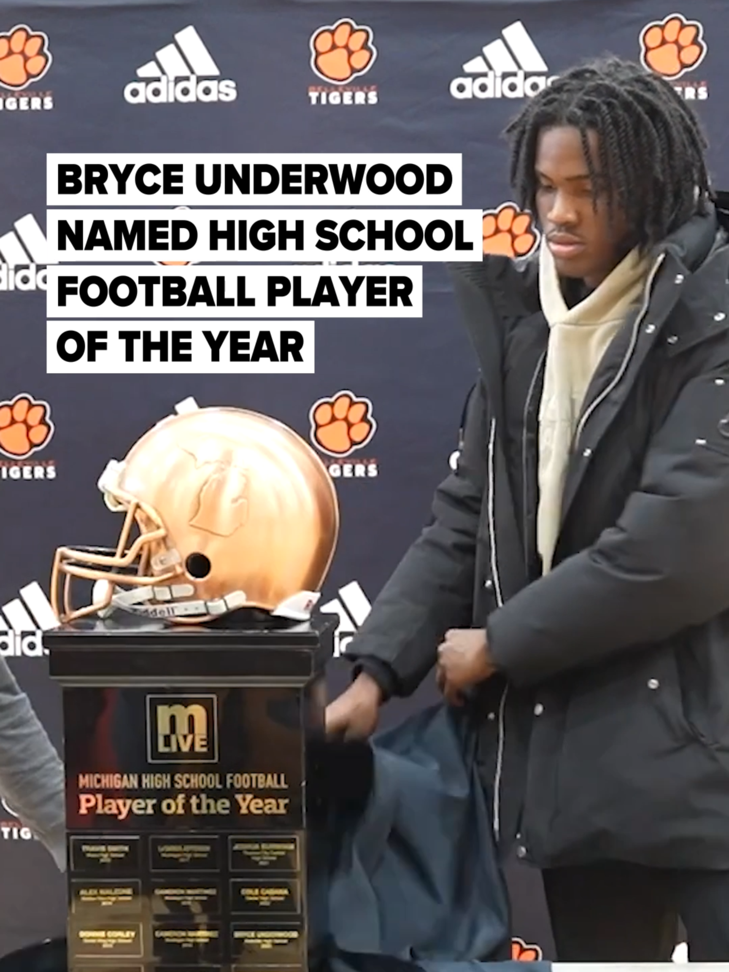 The nation’s top recruit - and the high profile future quarterback for @officialmichiganfootball- has claimed the title of the state’s best player once again as Bryce Underwood has been voted the recipient of the 2024 Michigan High School Football Player of the Year award. (Josh Boland/MLive.com) #bryceunderwood #michiganfootball #highschoolfootball