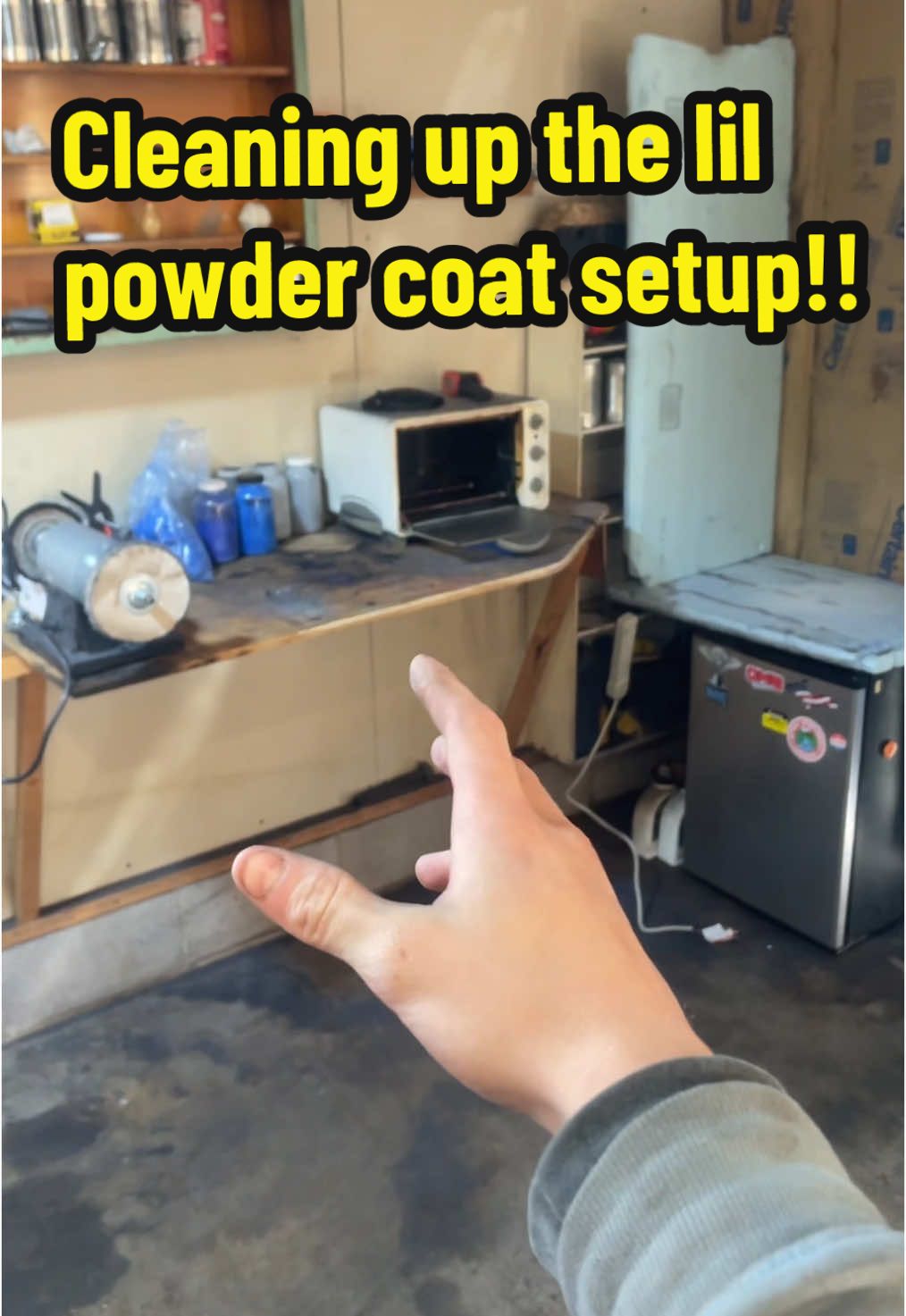 Lets clean up the powder coating setup so we can coat some more Yz125 parts! 🕺🔥 Definitely needed to get the setup a little fixed up! 😆 #darzrt #powdercoat #powdercoating #yz125 #yz125💙 #yamaha #mototok #foryou #fyp 