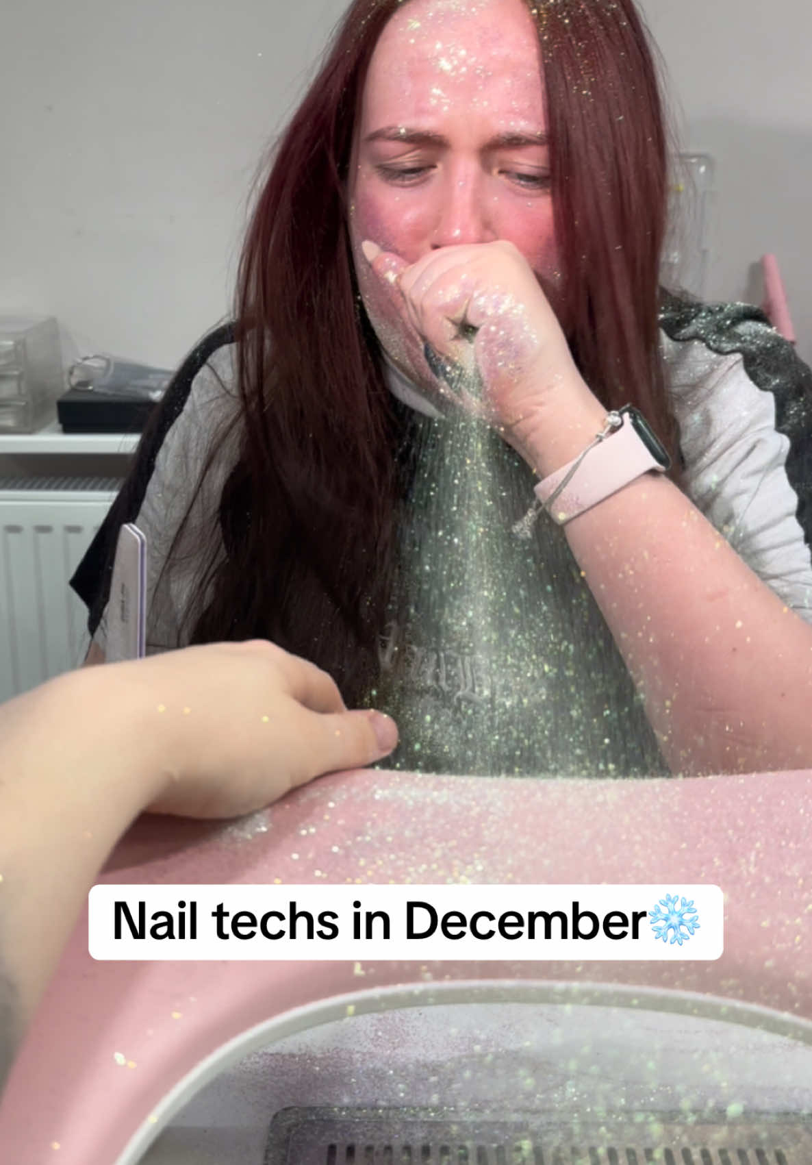 I’ve been finding glitter EVERYWHERE🥲  #NailTikTok #UKNailTech #nailtechlife #christmasnails #christmas 