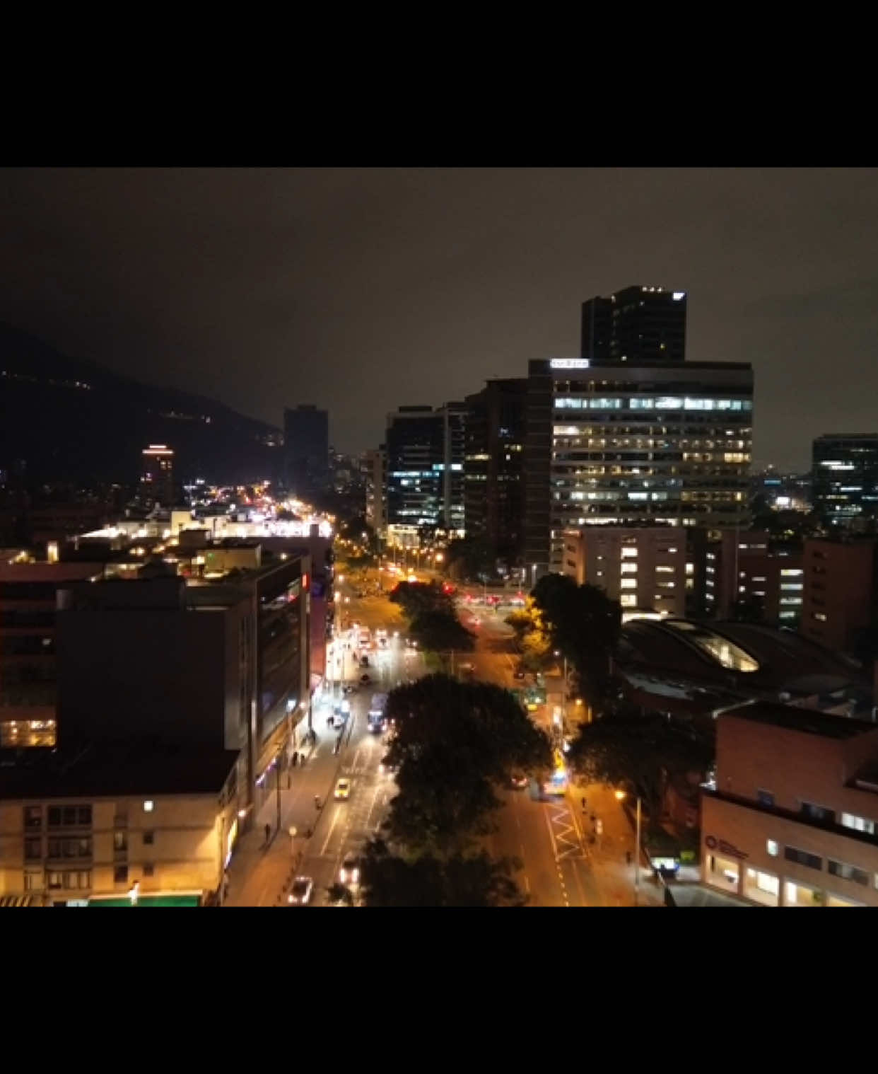 Ciclovia nocturna 2024 #Bogota #Colombia #Ciclovia #Bici #Bicicleta #Patinaje #Running 