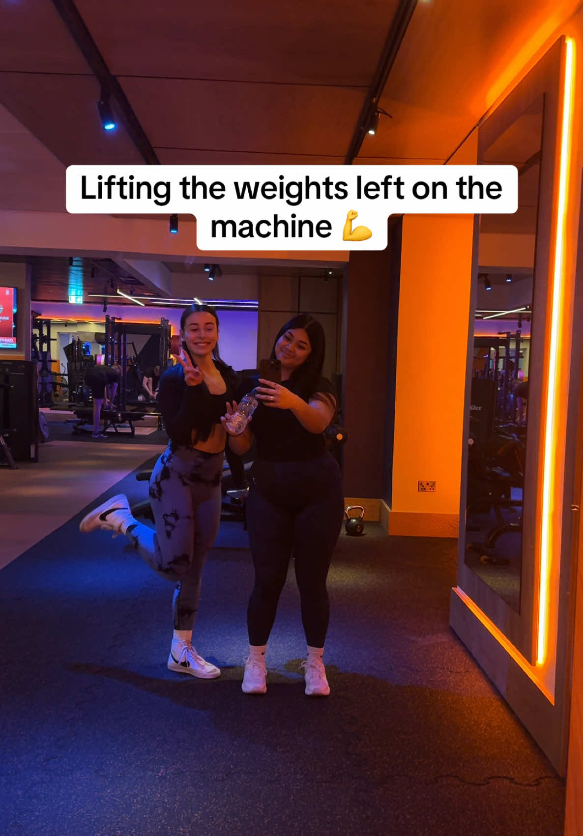 Lifting the weights left on the machine 🤸@𝓖𝔀𝓮𝓷 ♡                                #gym #gymmotivation #GymTok #gymhumor #gymbesties #gymlover #fyp