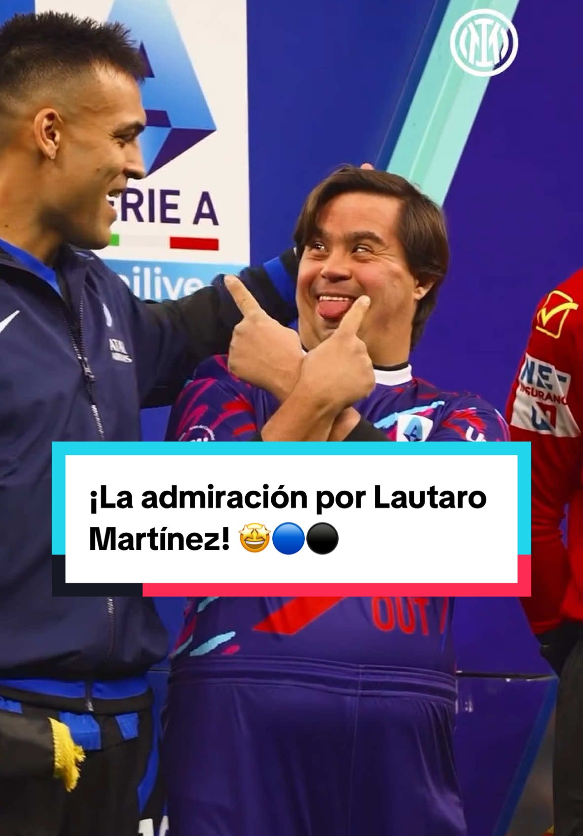 🥹🇦🇷 ¡La gran admiración por Lautaro Martínez!  (🎥: IG/Inter)  #lautaromartinez #argentina #inter #seriea #futbol #Soccer 