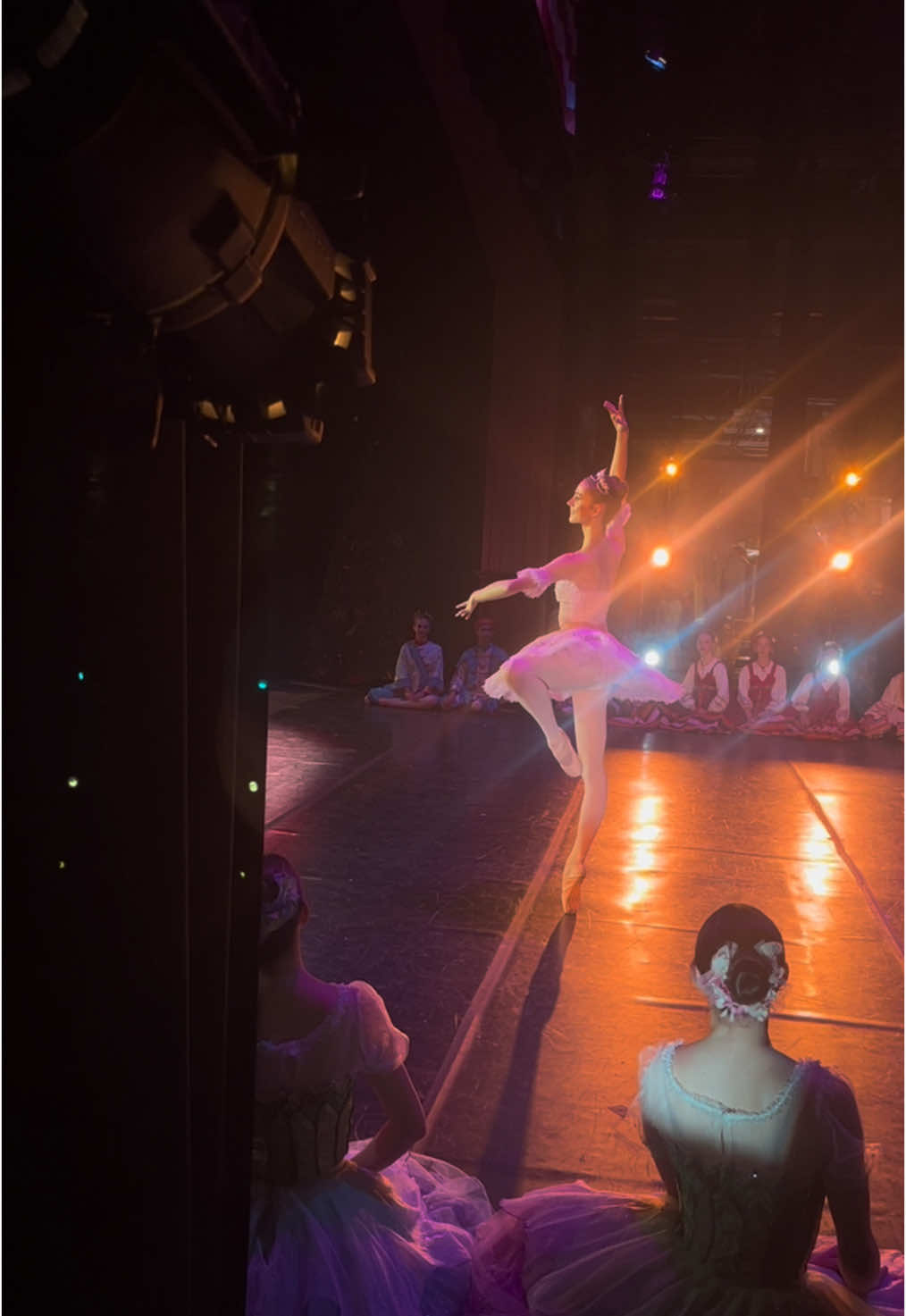 From last night🩷🍭🎄🩰🫶✨ #ballet #ballettok #ballerina #dance #pointeshoes #ballerinalife #nutcracker #backstage #sugarplum #asmr 