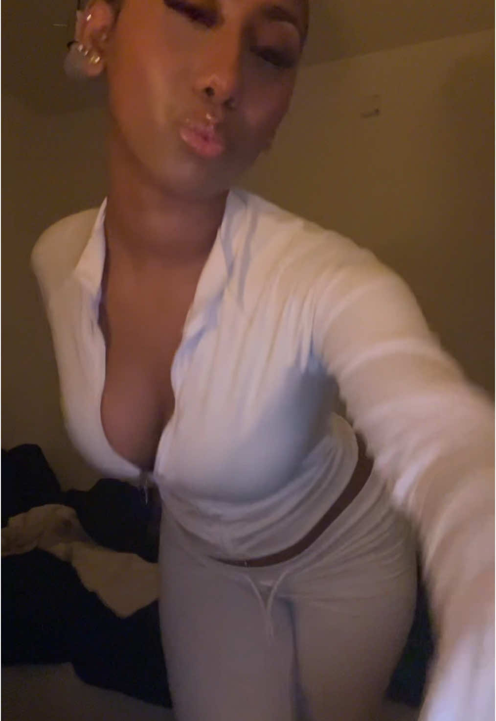Back outsidee 💁🏽‍♀️#foryoupage #viral #viraltiktok #foryou #inlovewithmyself #viral #viraltiktok 