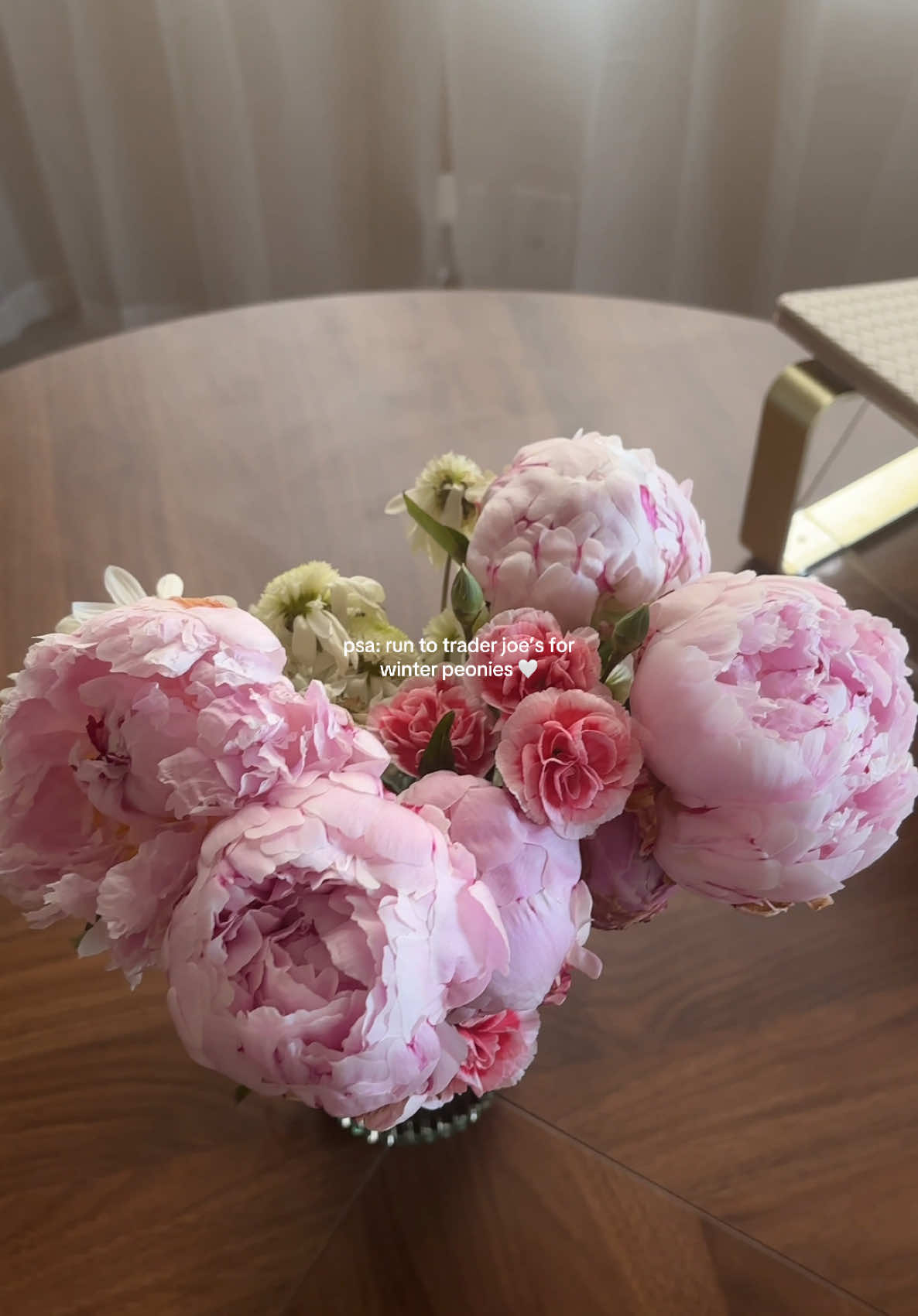 specifically the pink ones #peonies #winterpeonies #traderjoes #favoriteflower #christmas #winter #flowerarrangement